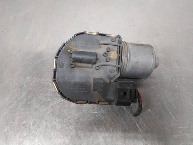 VAG 1K1955119E Motor del limpiaparabrisas  disponible Lugo