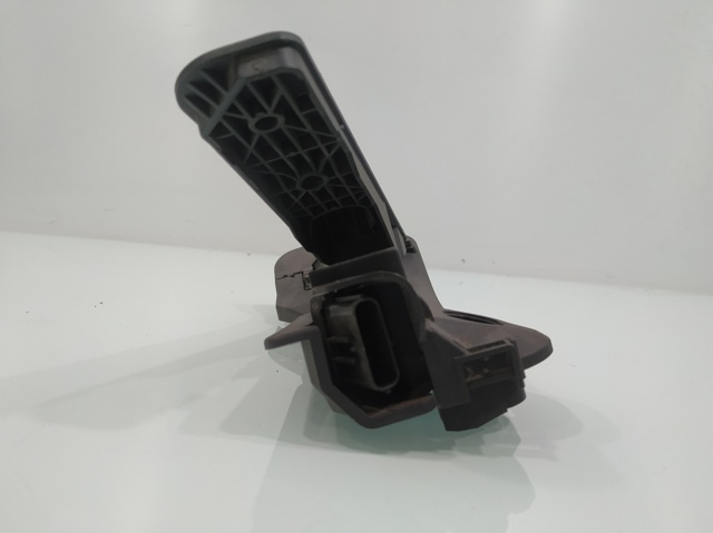 1K2721503M Pedal del acelerador  comprar en Reus