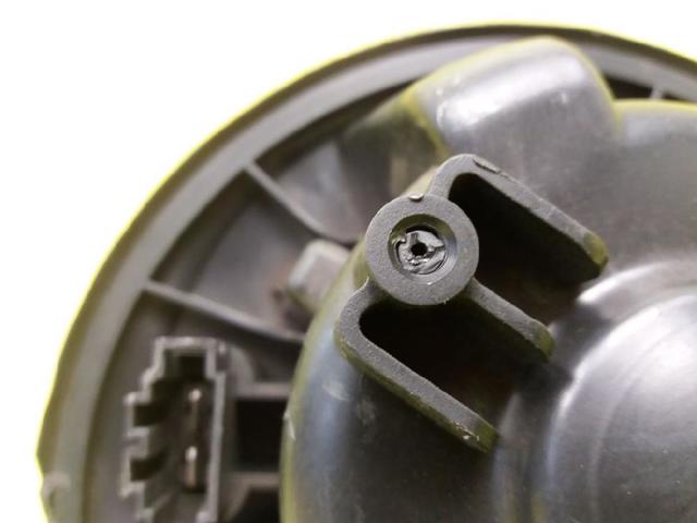 1K2819015 Motor del ventilador del calefactor  disponible Utrera
