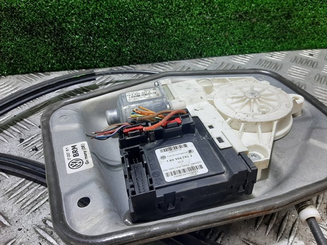 1K3837461B Mecanismo de elevalunas de la puerta delantera izquierda  comprar en Zaragoza