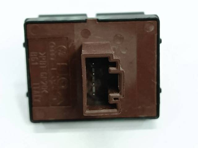 1K3959857A Interruptor de elevalunas delantera izquierda comprar Almería