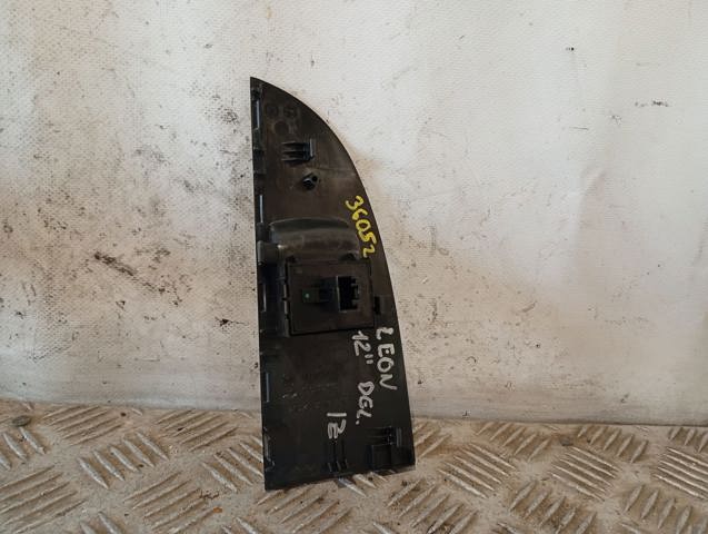 1K3959857A VAG Interruptor de elevalunas delantera izquierda comprar Madrid