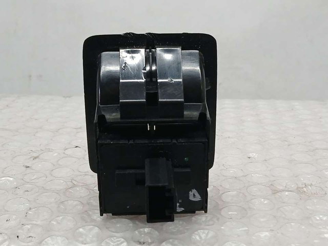 1K3959857C Interruptor de elevalunas delantera izquierda  en stock Castellón