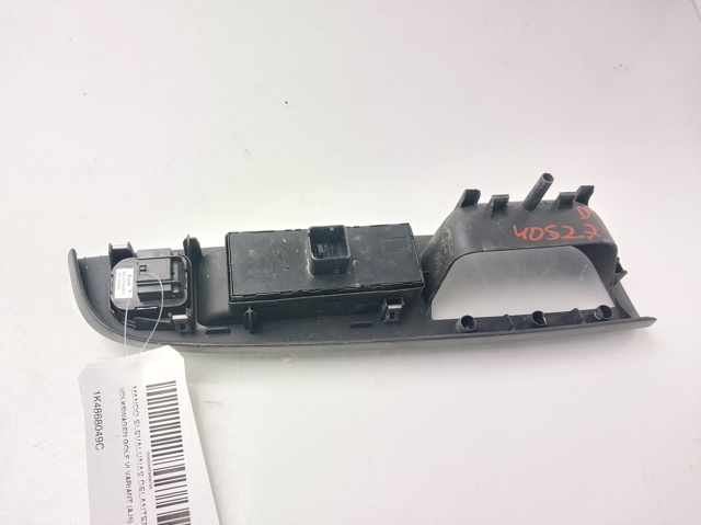 1K4868049C Manija interior de puerta delantera izquierda  en stock Granada