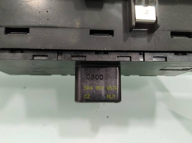 1K4868049C VAG Manija interior de puerta delantera izquierda  comprar en Lleida