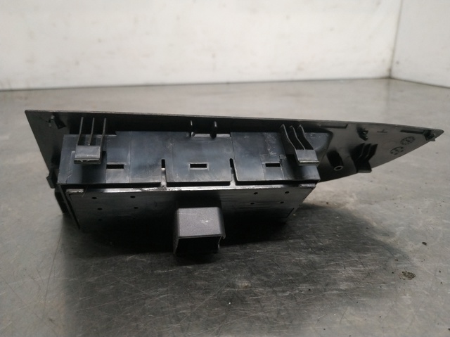 1K4959857A Unidad de control de elevalunas delantera izquierda  comprar en Zaragoza