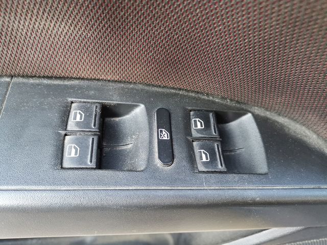 VAG 1K4959857A Unidad de control de elevalunas delantera izquierda  disponible España