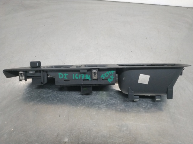 1K4959857B Unidad de control de elevalunas delantera izquierda  disponible Burgos