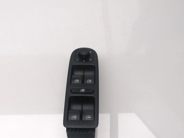 1K4959857C Unidad de control de elevalunas delantera izquierda  disponible Utrera