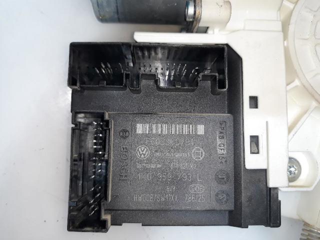 1K5837461B Mecanismo de elevalunas de la puerta delantera izquierda  disponible Málaga