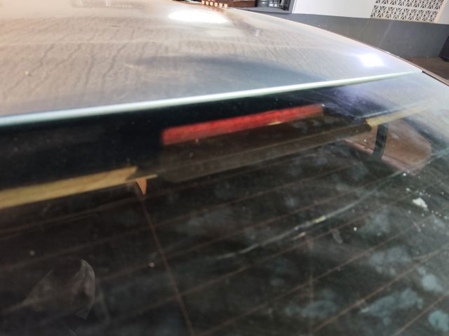 Luz de freno adicional Volkswagen Passat  (3C2)