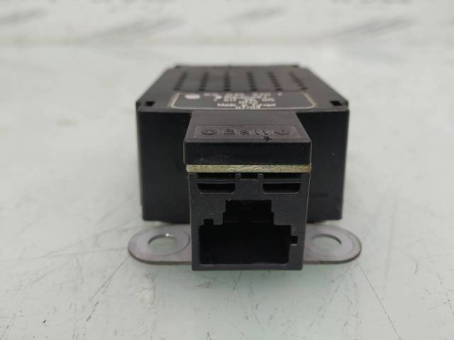 VAG 1K6035570F Amplificador de señal de antena  comprar en Murcia
