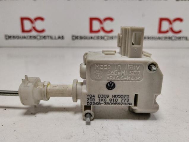 VAG 1K6810773 Motor de apertura de tapa de combustible  comprar en Albacete