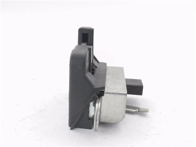 VAG 1K6827505B Cerradura de maletero  en stock Terrassa