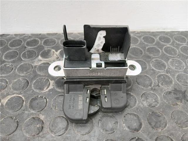 VAG 1K6827505F Cerradura de maletero  en stock Salamanca
