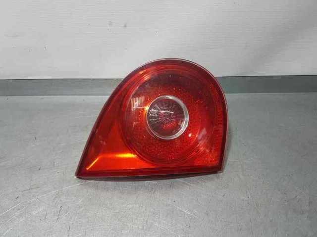 1K6945093E Piloto trasero interior izquierdo comprar Girona
