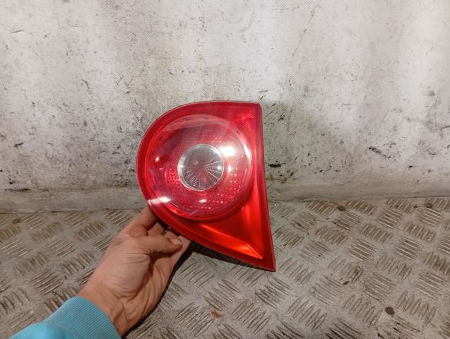 1K6945093E Piloto trasero interior izquierdo  comprar en Pontevedra