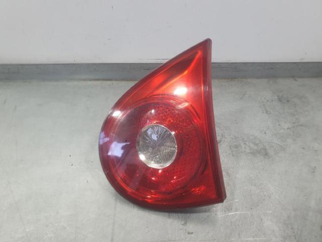1K6945094E VAG Piloto trasero interior derecho  disponible Ourense
