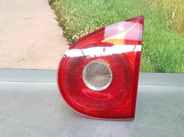 Piloto trasero interior derecho 1K6945094E VAG