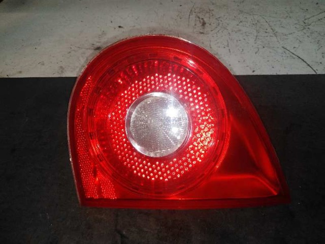 1K6945094E VAG Piloto trasero interior derecho comprar Alcalá