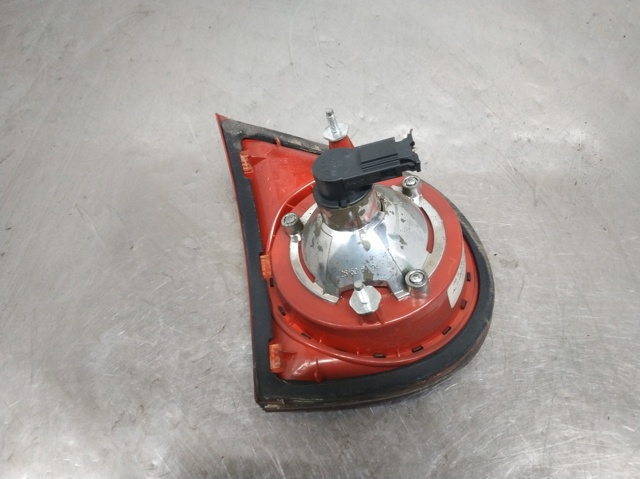 1K6945094E VAG Piloto trasero interior derecho comprar Madrid