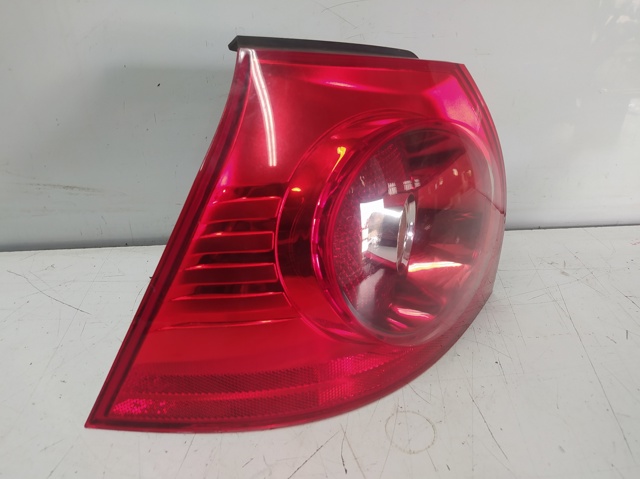VAG 1K6945095E Piloto trasero exterior izquierdo  disponible Valladolid