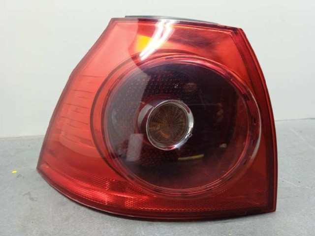 VAG 1K6945095N Piloto trasero exterior izquierdo  disponible Lugo