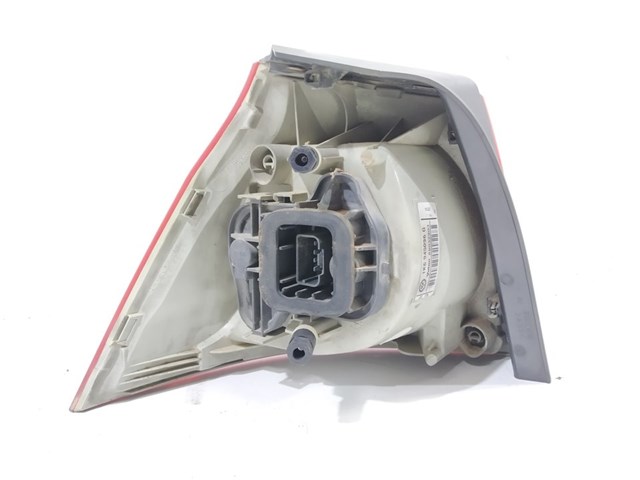 Piloto trasero exterior derecho 1K6945096 VAG