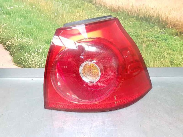 1K6945096AA Piloto trasero exterior derecho  disponible Burgos