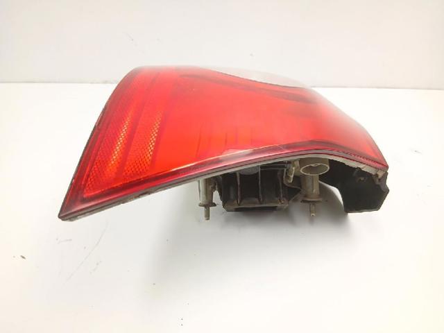 1K6945096E Piloto trasero exterior derecho  disponible Utrera
