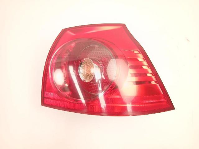 VAG 1K6945096E Piloto trasero exterior derecho  disponible Lugo