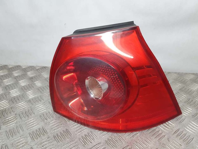 VAG 1K6945096G Piloto trasero exterior derecho  disponible Lugo