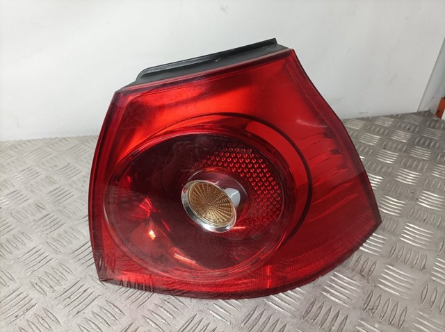 1K6945096G VAG Piloto trasero exterior derecho  disponible Alicante