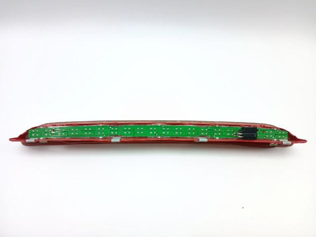 1K6945097A VAG Tercera luz de freno comprar Madrid