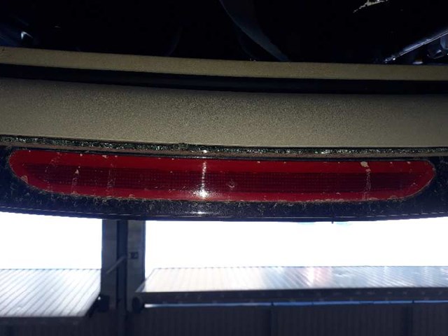 Tercera luz de freno 1K6945097B VAG