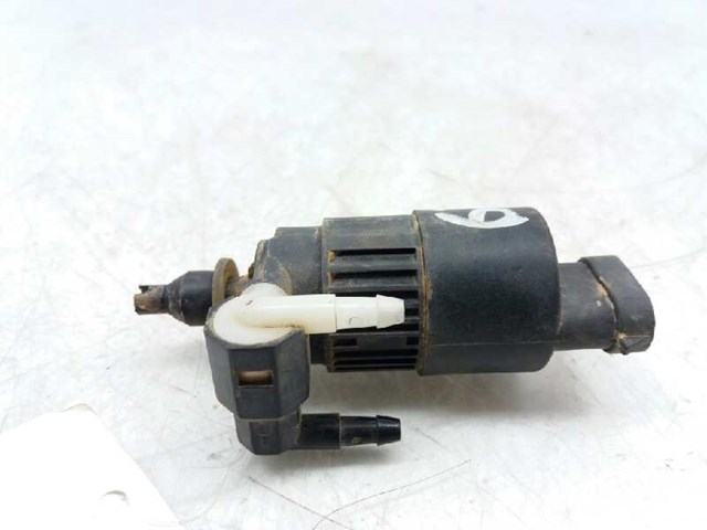 1K6955651 Bomba de agua limpiaparabrisas, delantera comprar Sevilla
