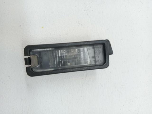 1K8943021 VAG Luz matricula  en stock Huelva