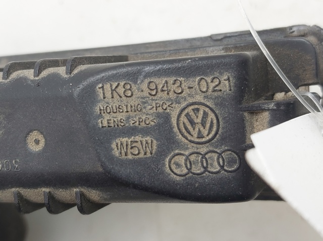 1K8943021 VAG Luz de matrícula trasera  disponible Ourense