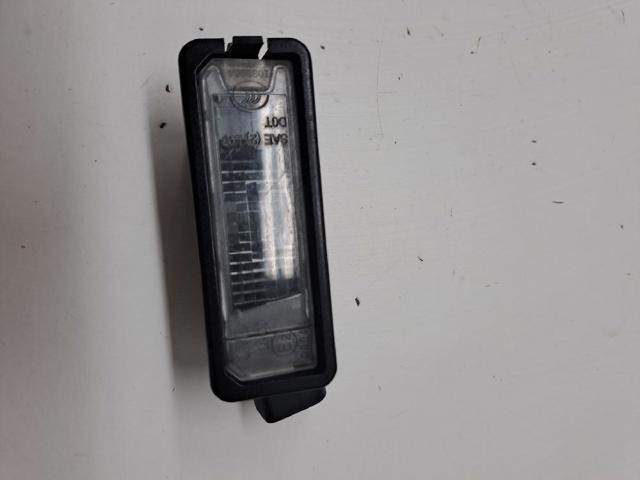 Luz de matricula 1K8943021 VAG