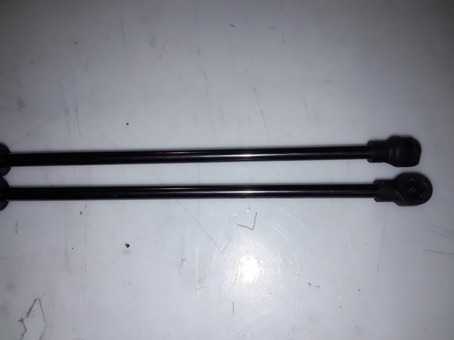 1K9827550A Amortiguador maletero comprar Almería