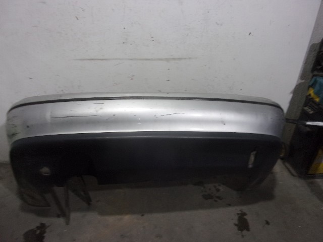 Comprar Parachoques trasero Seat Toledo I 1L a bajo precio