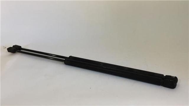1L0827550 Amortiguador de la tapa del maletero  disponible Utrera