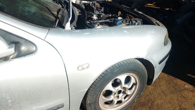 Aleta delantera derecha 1M0821022 VAG