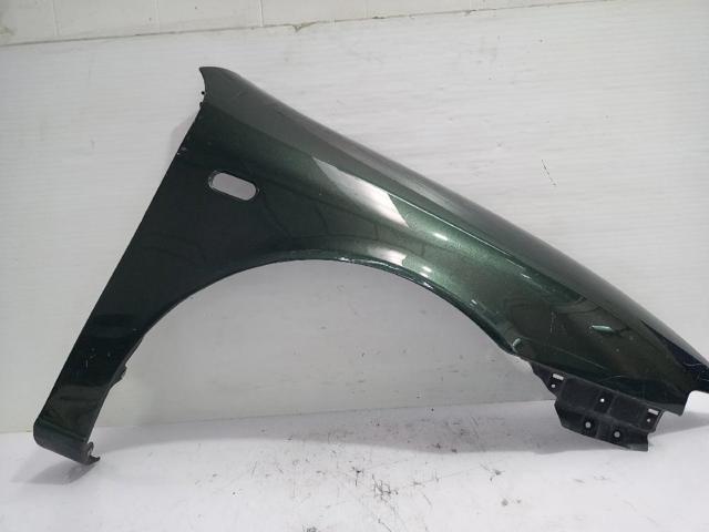 Aleta delantera derecha 1M0821022 VAG