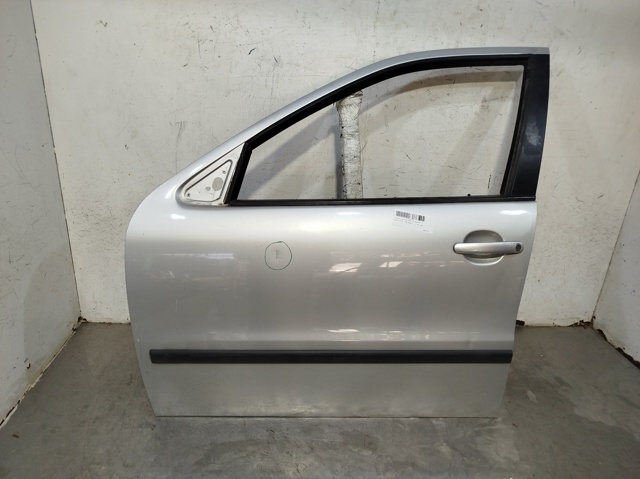 Venta de Puerta delantera izquierda para Seat Leon I segunda mano