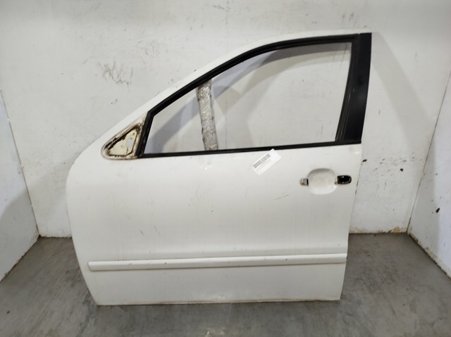 Puerta delantera izquierda Seat Leon I 1M1 segundo mano