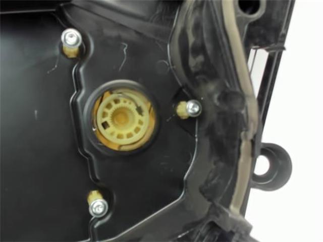 1M0837462A VAG Mecanismo de elevalunas delantero derecha  en stock Gandía