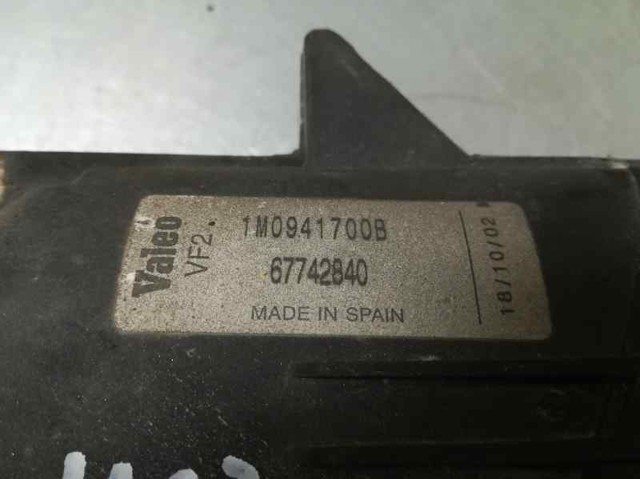 1M0941700B VAG Faro antiniebla derecho comprar Madrid