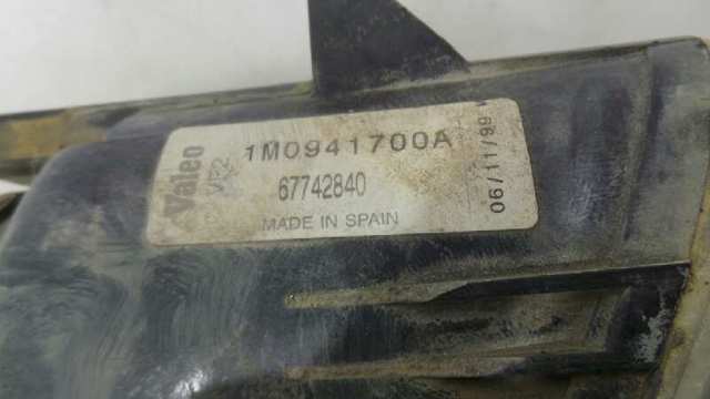 1M0941702B VAG Faro antiniebla derecho  en stock Huelva