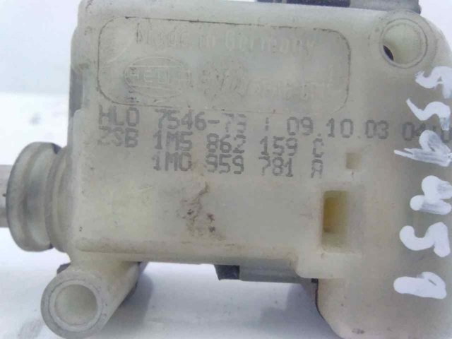 VAG 1M0959781 Motor de apertura/cierre del cierre del maletero (puerta trasera 3/5)  disponible Lugo